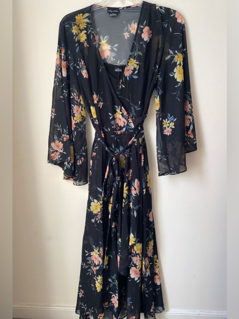 City Chic Fleetwood Print Wrap Maxi Dress XS (14) Excellent Condition